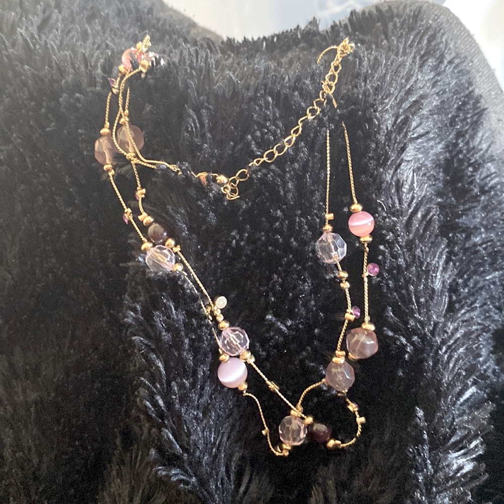 Beautiful gold color necklace